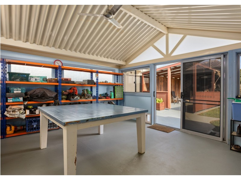 43 Richardson Street, Old Bar NSW 2430