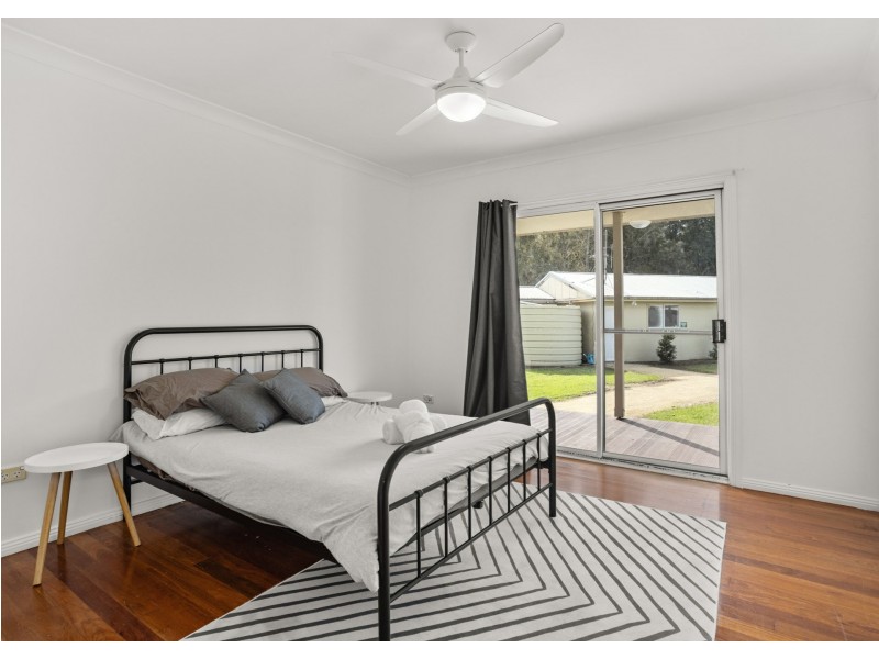 169 Cowans Lane, Oxley Island NSW 2430