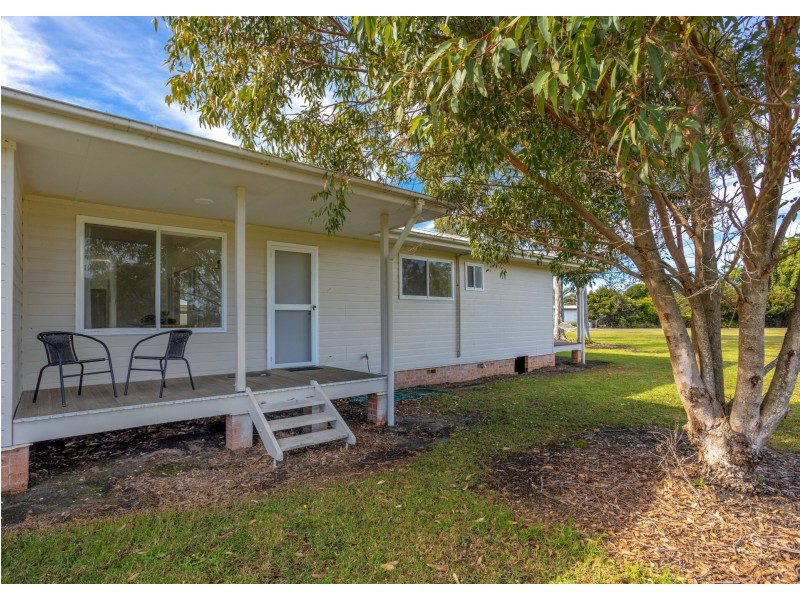 169 Cowans Lane, Oxley Island NSW 2430