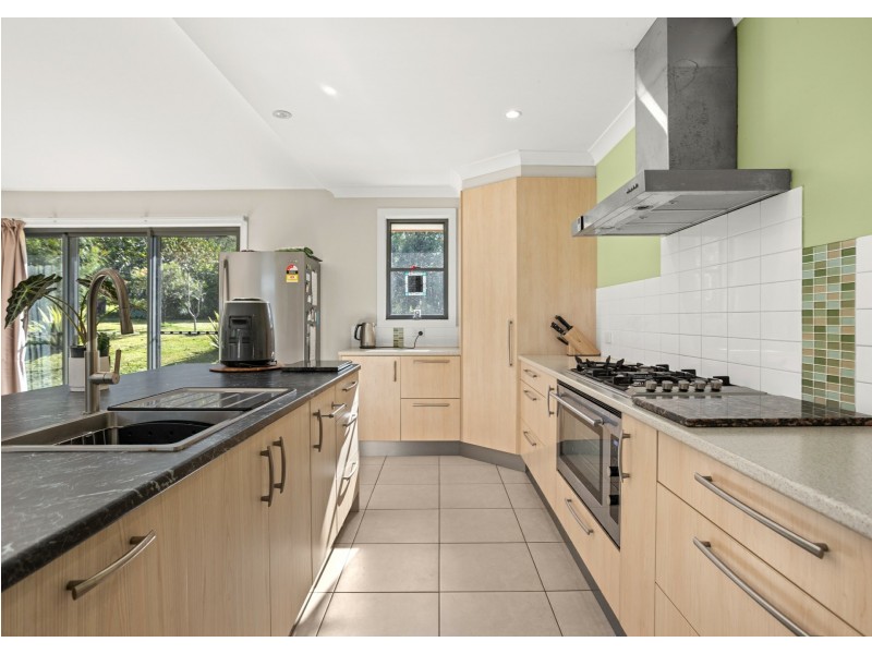 39 South Heron Road, Old Bar NSW 2430