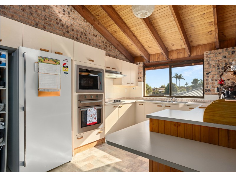 69 Waterman Street, Old Bar NSW 2430