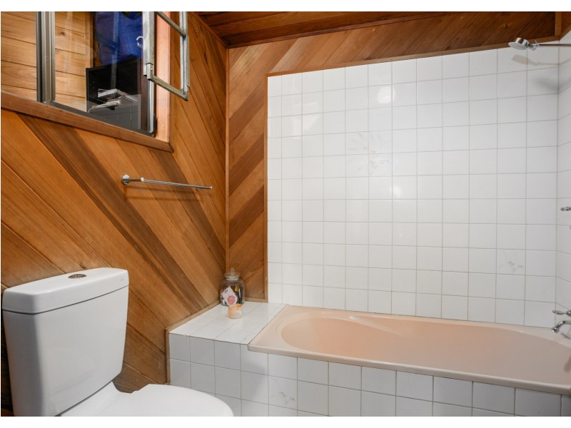 69 Waterman Street, Old Bar NSW 2430