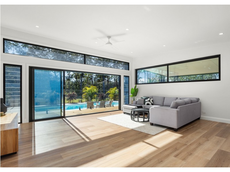124 Heron Road, Old Bar NSW 2430