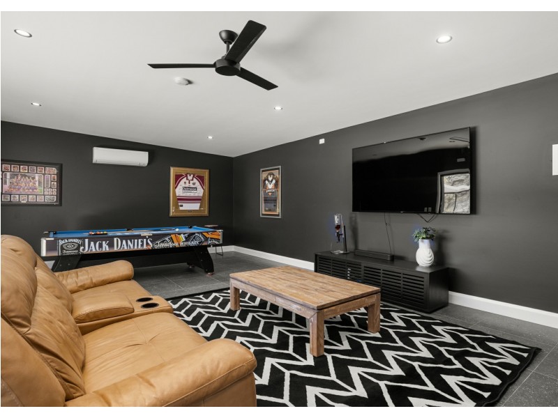 124 Heron Road, Old Bar NSW 2430