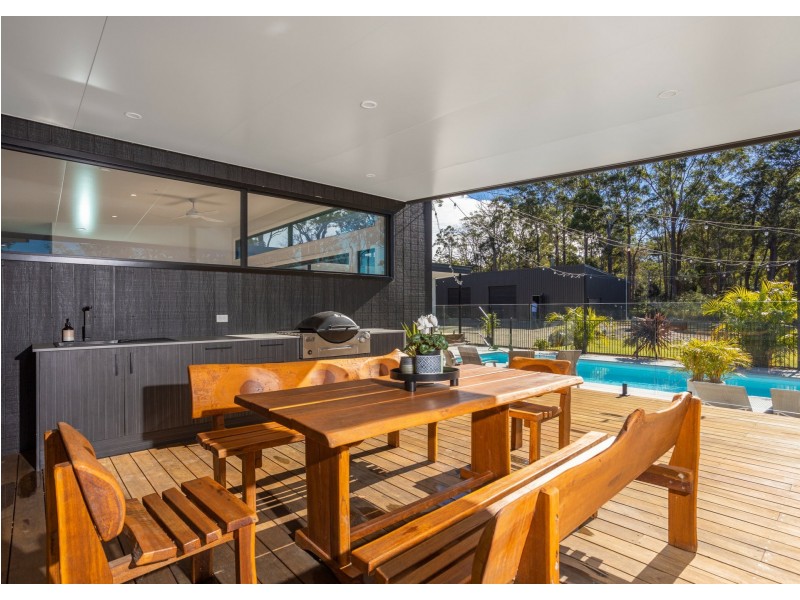 124 Heron Road, Old Bar NSW 2430