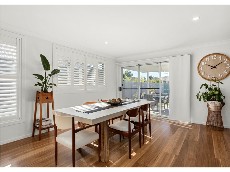 68 Albatross Way, Old Bar NSW 2430