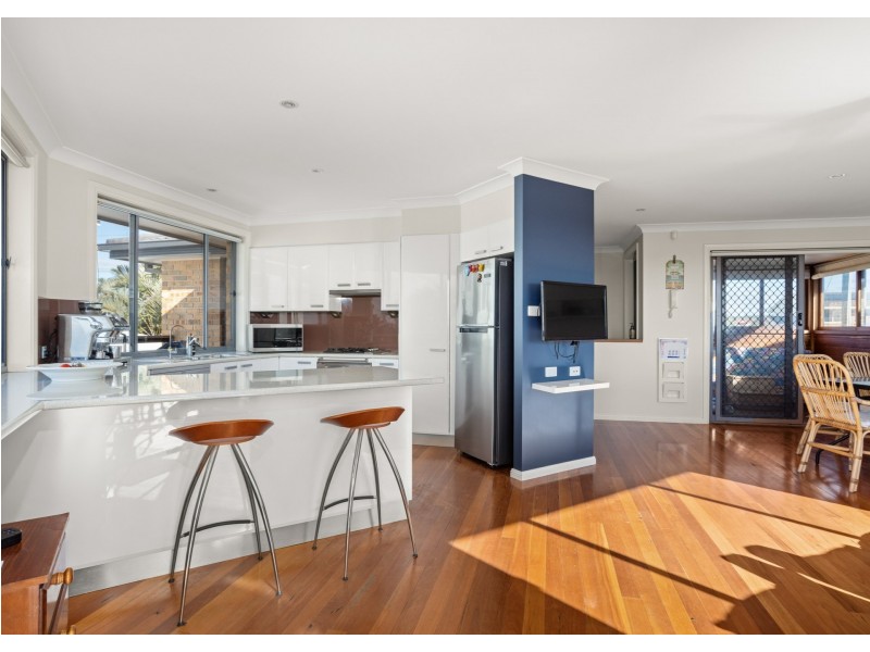 38 Ocean Drive, Wallabi Point NSW 2430