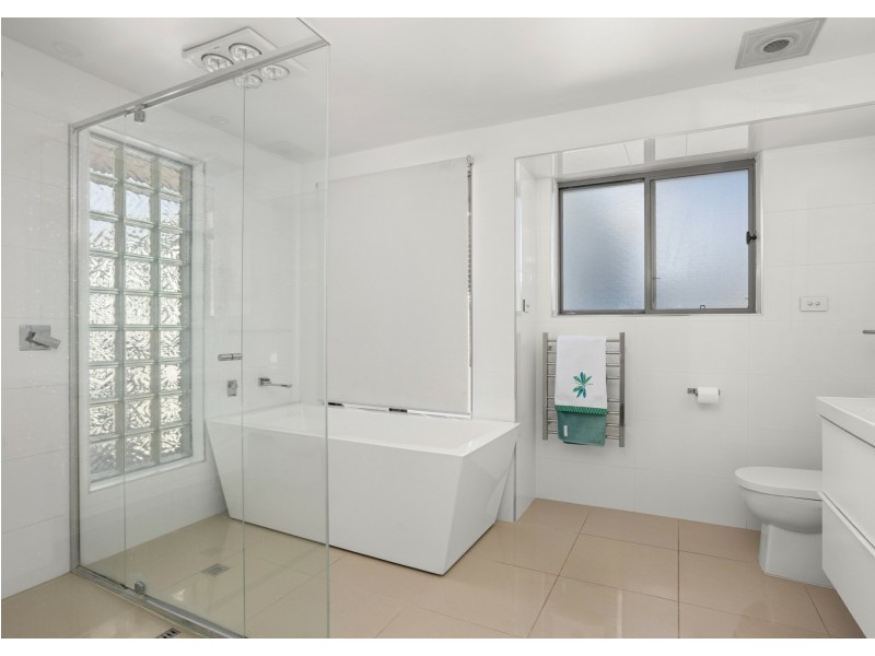 38 Ocean Drive, Wallabi Point NSW 2430
