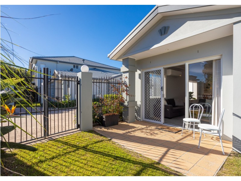 34/32 Lewis Street, Old Bar NSW 2430