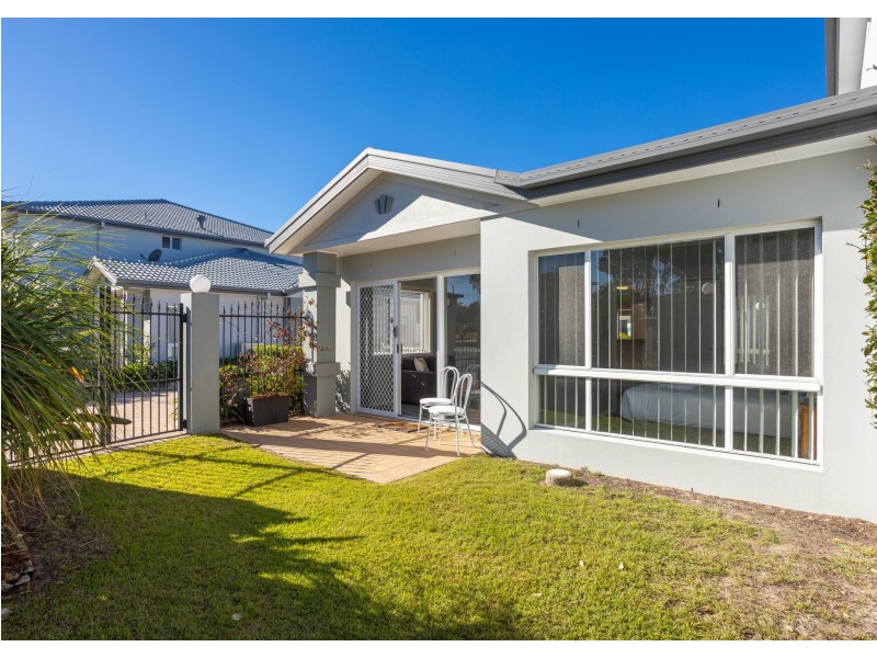 34/32 Lewis Street, Old Bar NSW 2430