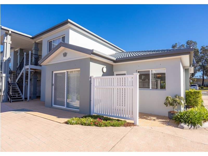 34/32 Lewis Street, Old Bar NSW 2430