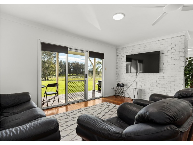 169 Cowans Lane, Oxley Island NSW 2430