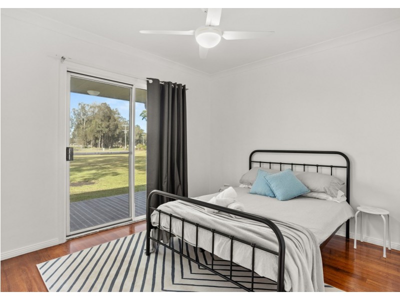 169 Cowans Lane, Oxley Island NSW 2430