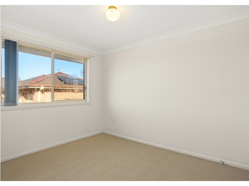 1 Gannet Crescent, Old Bar NSW 2430