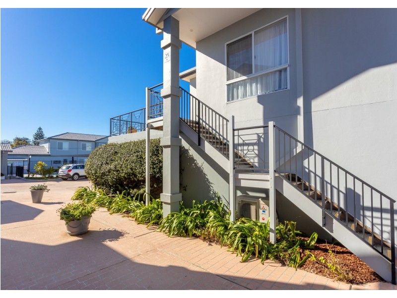 25/32 Lewis Street, Old Bar NSW 2430