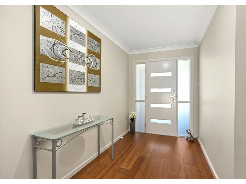 16 Suni Drive, Old Bar NSW 2430