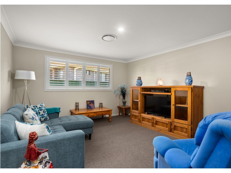 16 Suni Drive, Old Bar NSW 2430