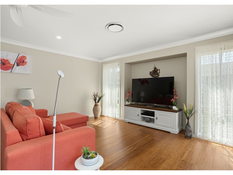 16 Suni Drive, Old Bar NSW 2430
