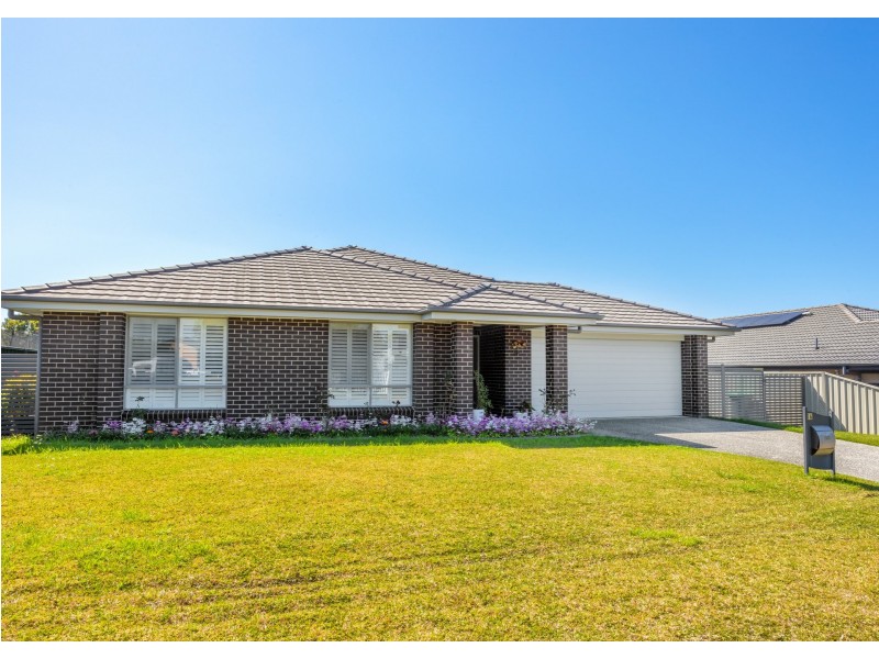 16 Suni Drive, Old Bar NSW 2430