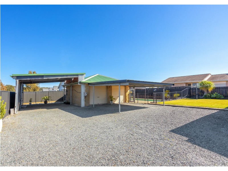 70 Wyden Street, Old Bar NSW 2430