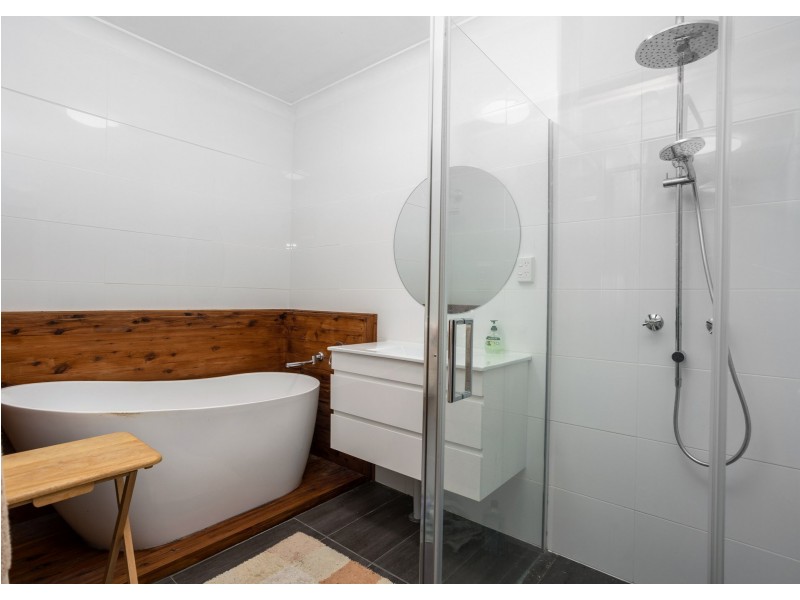 70 Wyden Street, Old Bar NSW 2430