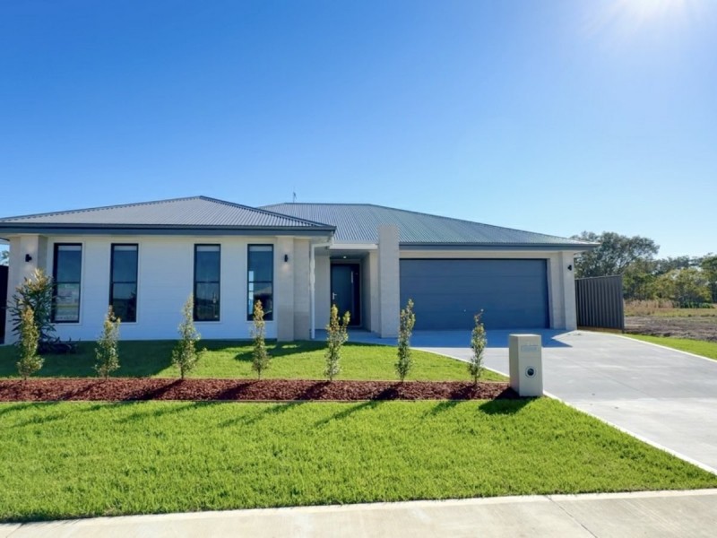 24 Driftwood Boulevard, Old Bar NSW 2430