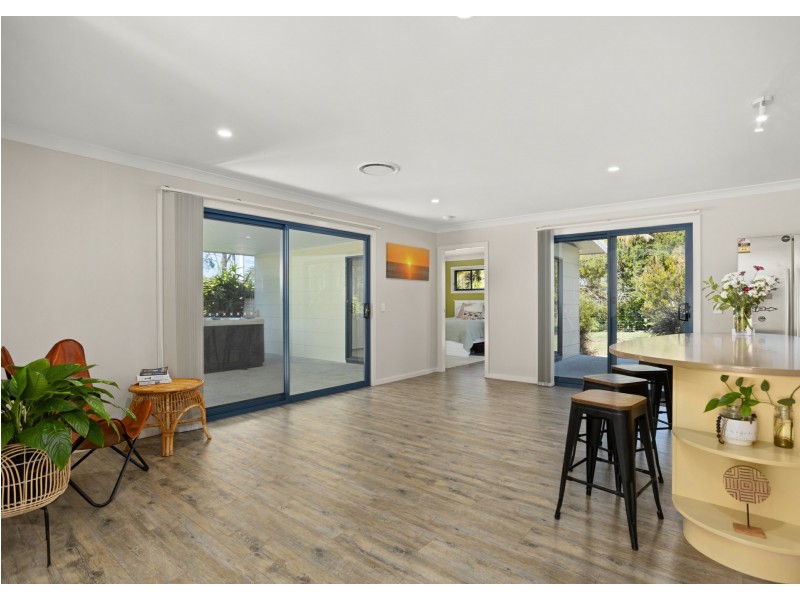 132 Heron Road, Old Bar NSW 2430