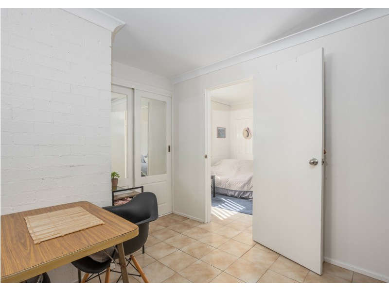 4/5 Waterman Street, Old Bar NSW 2430