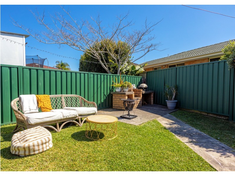 18 Suni Drive, Old Bar NSW 2430