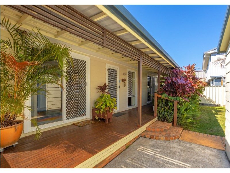 13 Belford Street, Old Bar NSW 2430