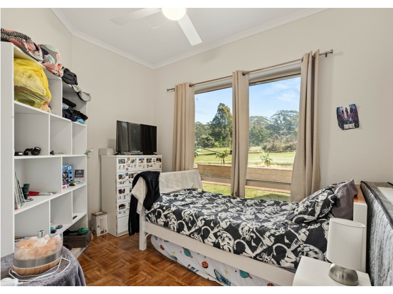13 Rainforest Drive, Mitchells Island NSW 2430