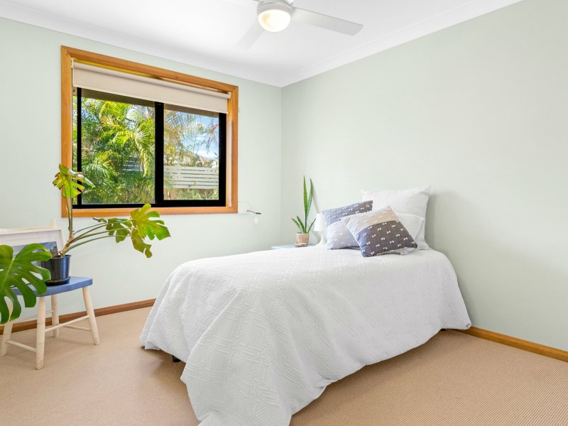 13 Shantull Drive, Wallabi Point NSW 2430