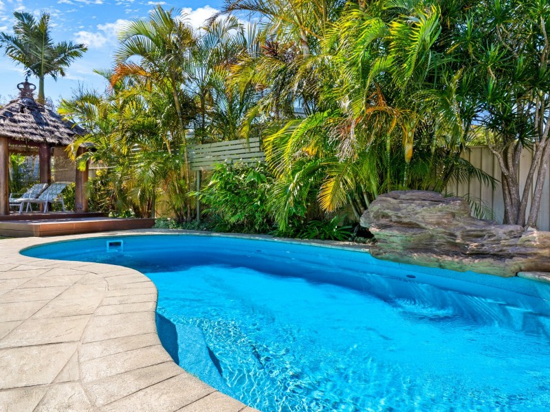 13 Shantull Drive, Wallabi Point NSW 2430