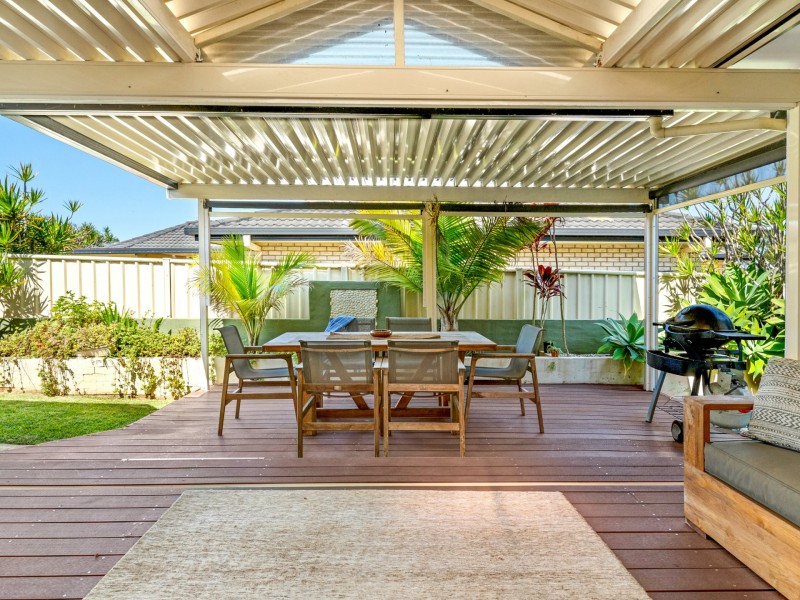 13 Shantull Drive, Wallabi Point NSW 2430