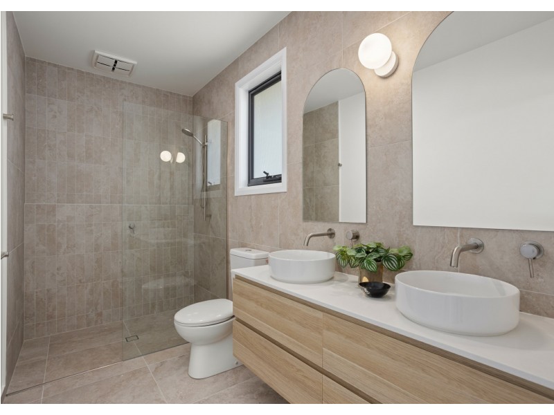 26 Viewmont Way, Old Bar NSW 2430