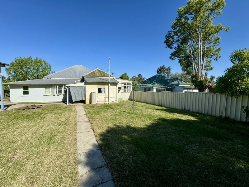 103 Albert Street, Taree NSW 2430