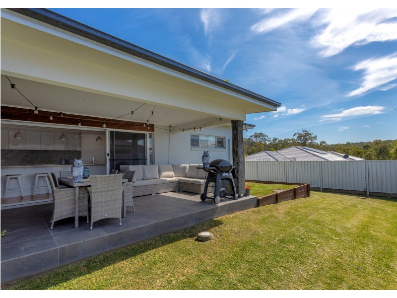 3 Kadungle Close, Wallabi Point NSW 2430