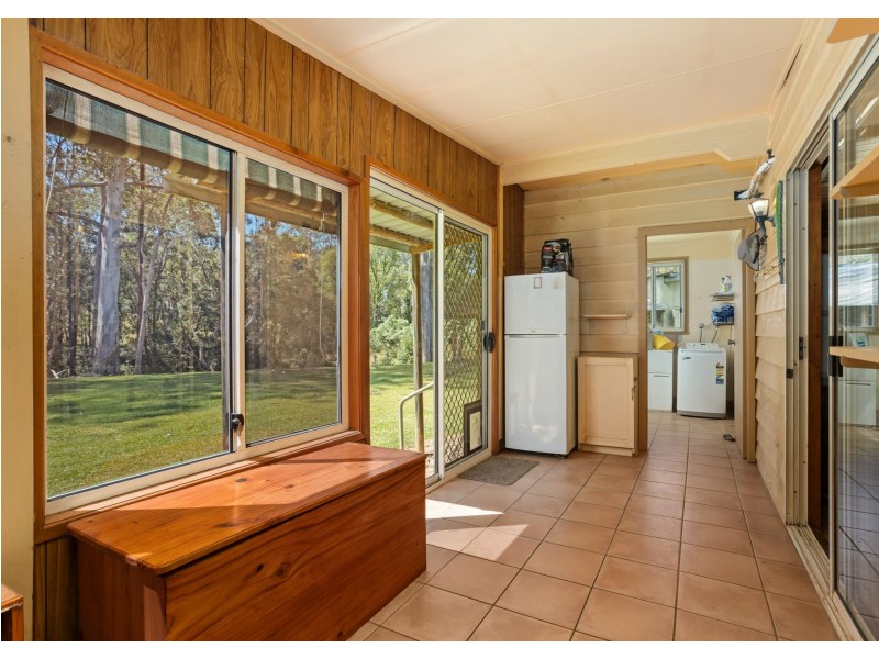 65 Careys Road, Hillville NSW 2430