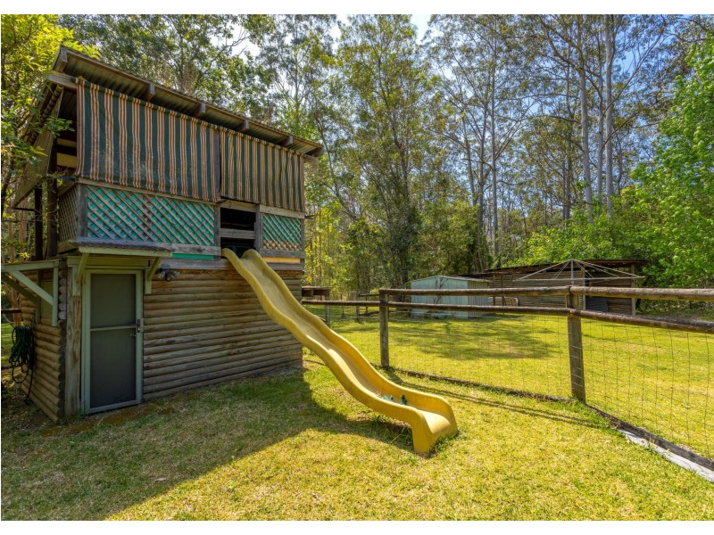 65 Careys Road, Hillville NSW 2430