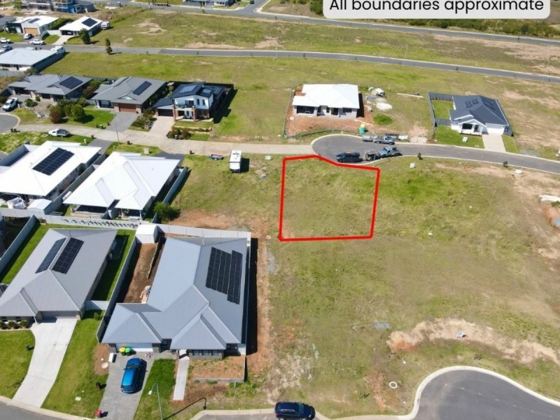 19 Viewmont Way, Old Bar NSW 2430