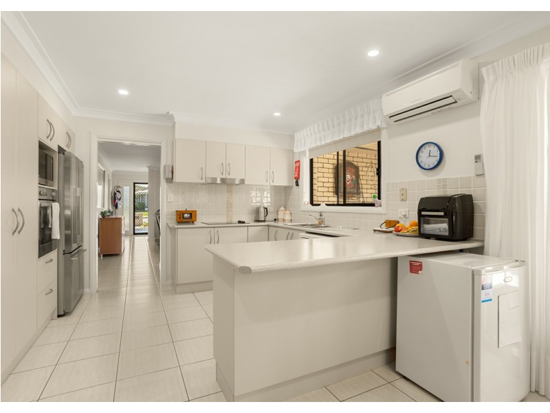 47 Bluehaven Drive, Old Bar NSW 2430