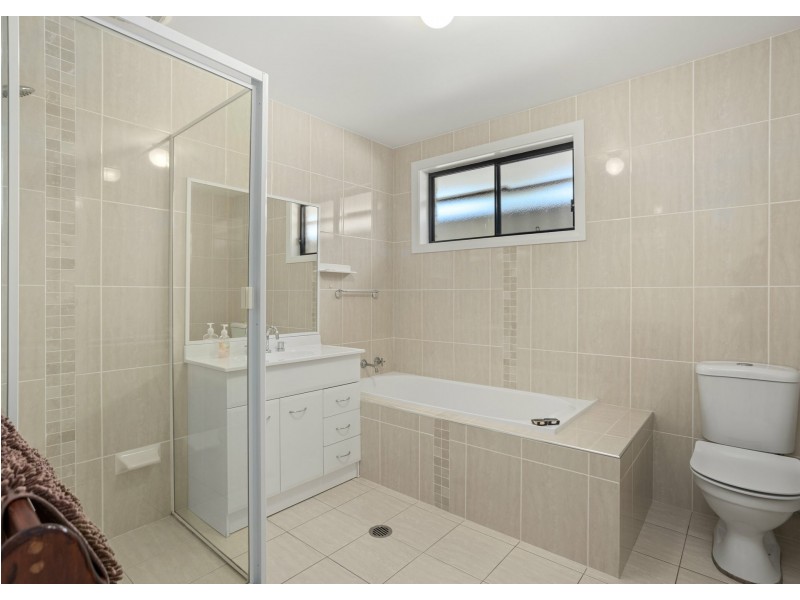 47 Bluehaven Drive, Old Bar NSW 2430