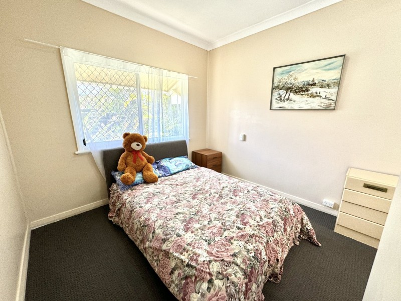 19 Hall Street, Old Bar NSW 2430