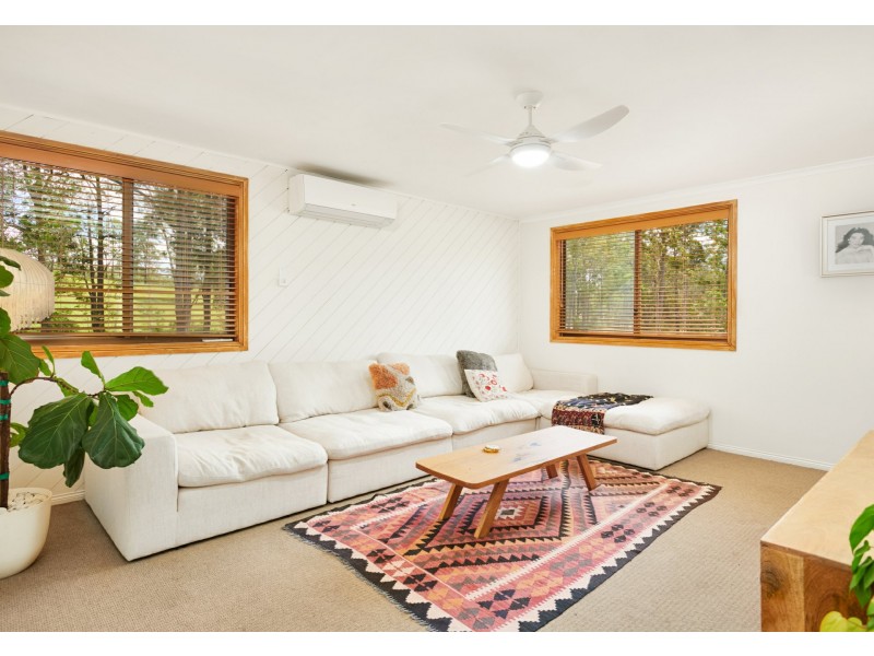 9 Wynters Road, Burrell Creek NSW 2429