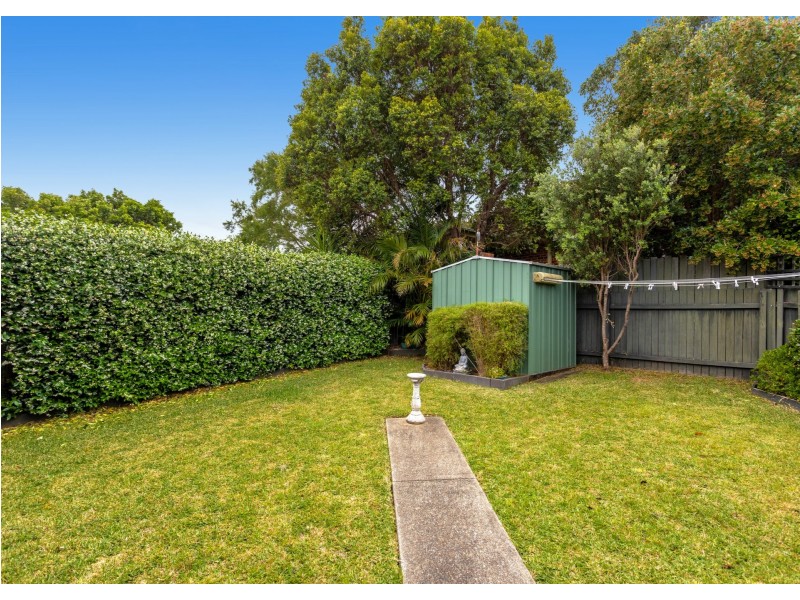 4 Gannet Crescent, Old Bar NSW 2430