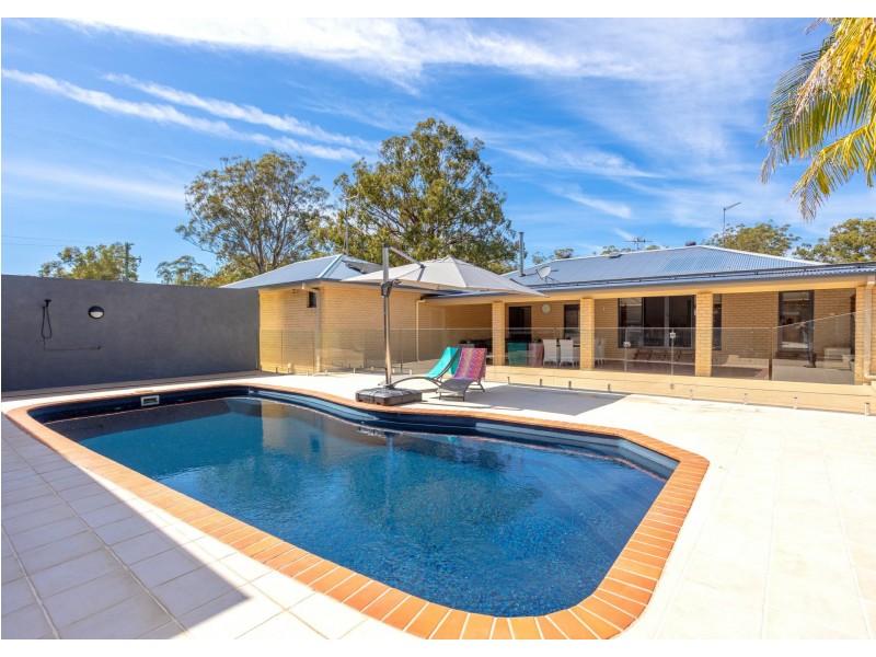 3 Peppermint Place, Old Bar NSW 2430