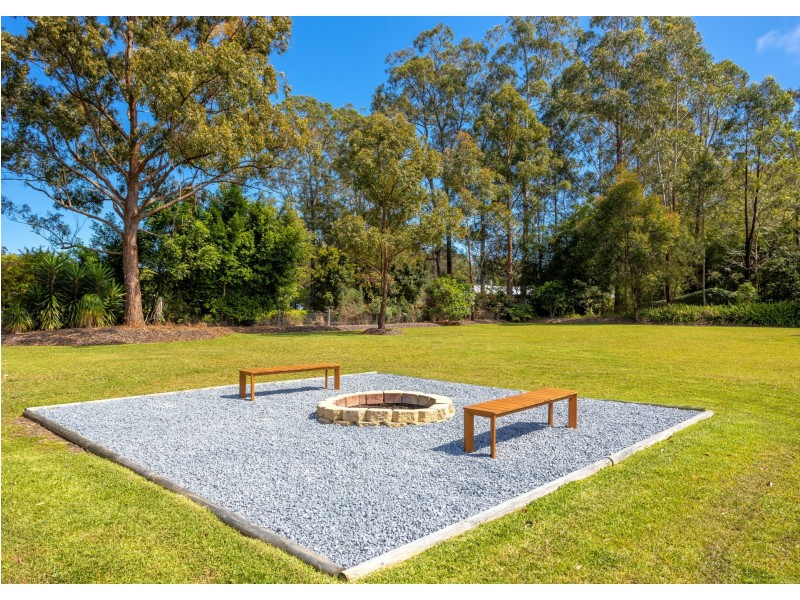 3 Peppermint Place, Old Bar NSW 2430