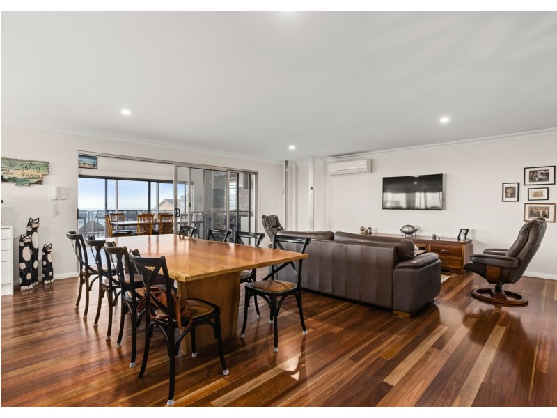 30 Ocean Drive, Wallabi Point NSW 2430