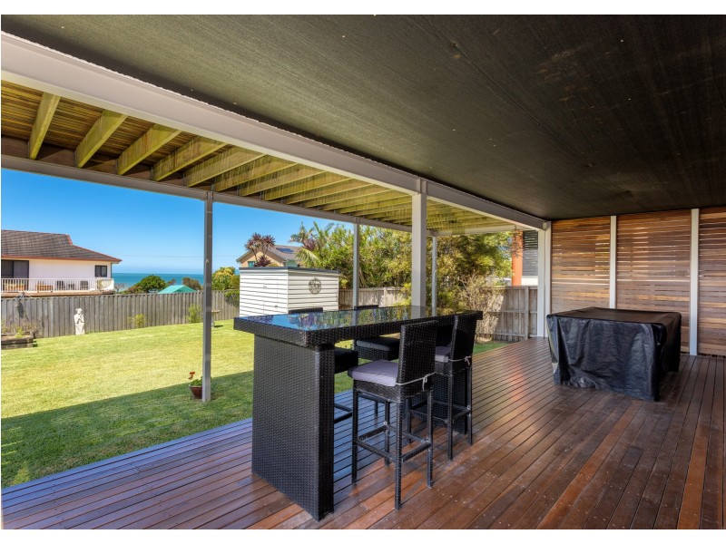 30 Ocean Drive, Wallabi Point NSW 2430
