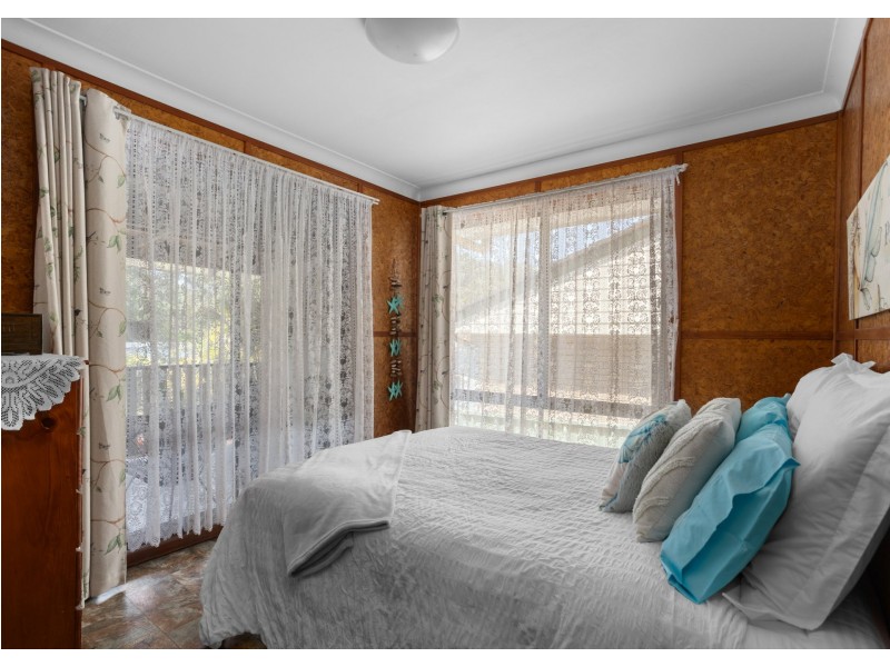 40 Richardson Street, Old Bar NSW 2430